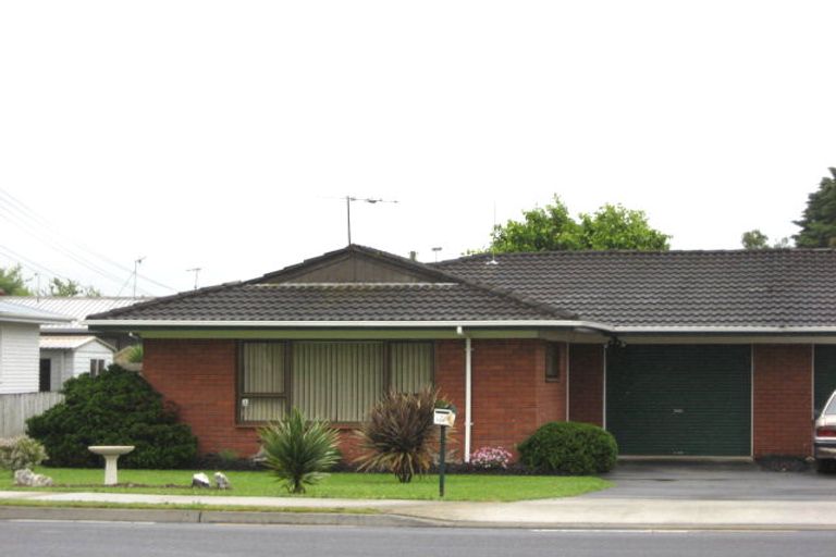 Photo of property in 106a Beach Road, Pahurehure, Papakura, 2113