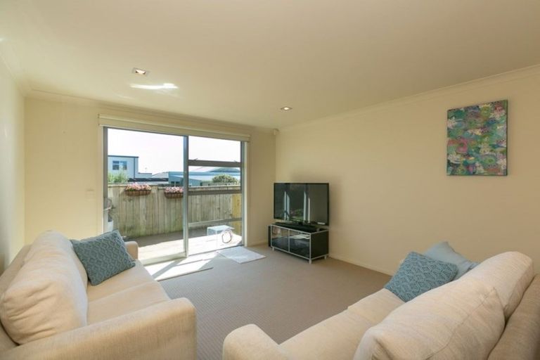 Photo of property in 22a Belt Road, Moturoa, New Plymouth, 4310