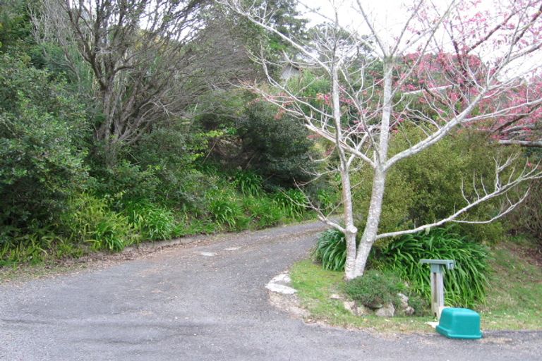 Photo of property in 17 Patricia Place, Hahei, Whitianga, 3591