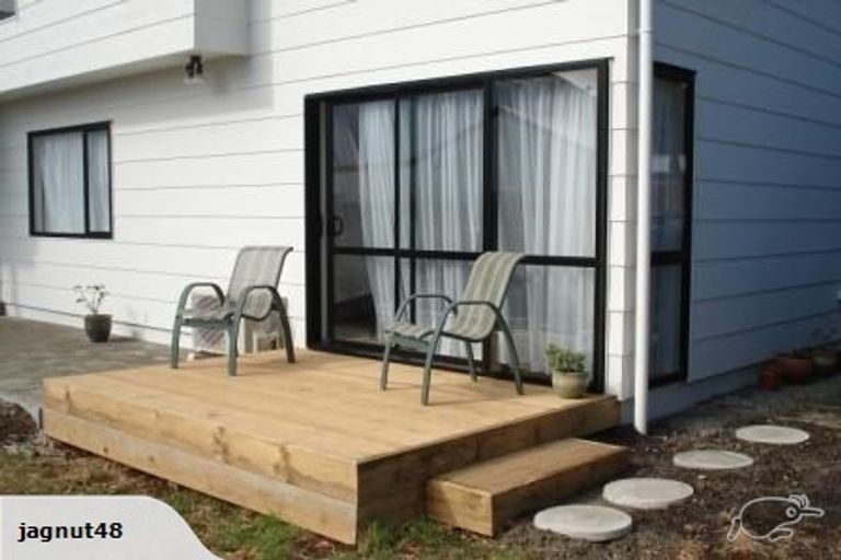 Photo of property in 3 Nadine Place, Mangere Bridge, Auckland, 2022