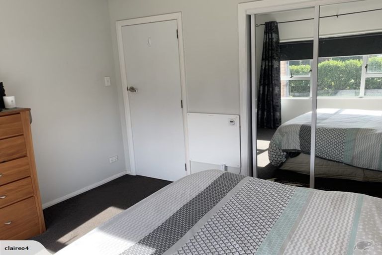 Photo of property in 8 Vardon Road, St Andrews, Hamilton, 3200