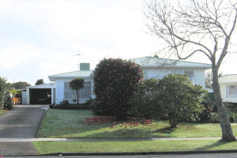 Photo of property in 16 Manapouri Street, Tikipunga, Whangarei, 0112