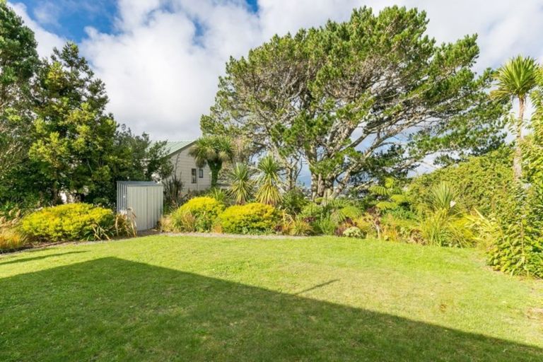 Photo of property in 10 Montgomery Avenue, Karori, Wellington, 6012