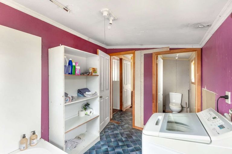 Photo of property in 37 Brookes Street, Inglewood, 4330