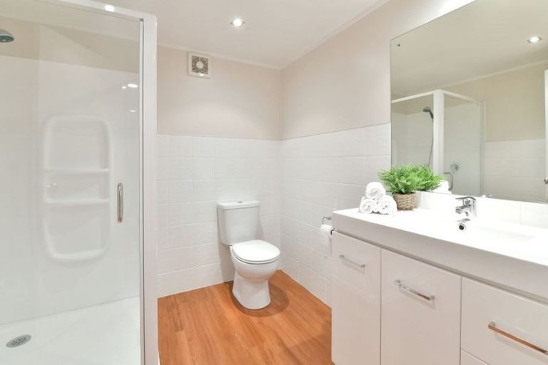 Photo of property in 15a Marigold Place, Mairangi Bay, Auckland, 0630