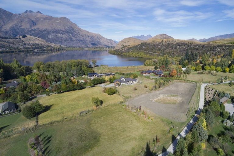 Photo of property in 27 Central Park Avenue, Lake Hayes, Queenstown, 9371