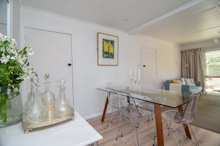 Photo of property in 35 Clifton Avenue, Carterton, 5713