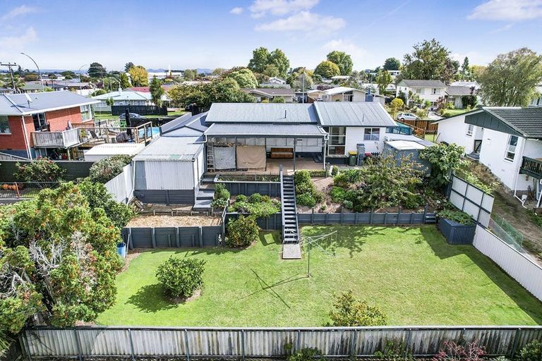 Photo of property in 4 Totara Drive, St Andrews, Hamilton, 3200