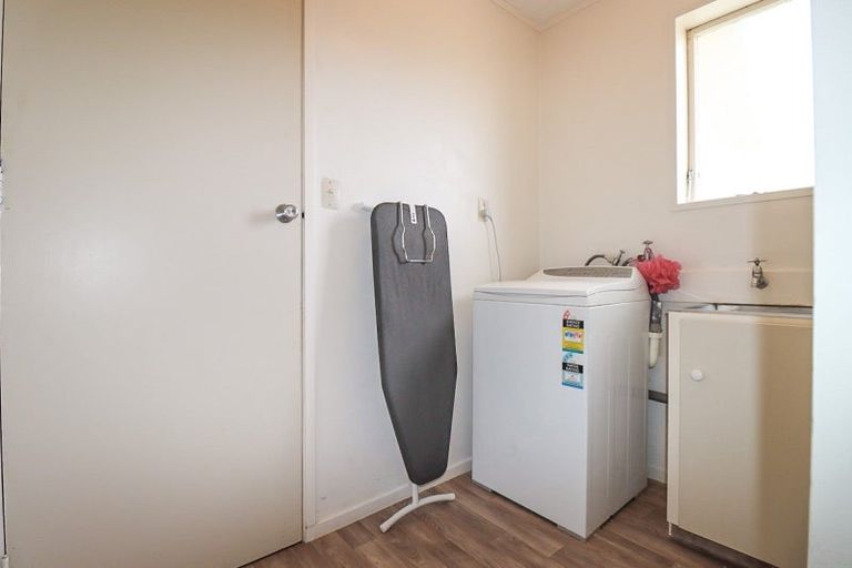 Photo of property in 69 Guy Street, Dannevirke, 4930