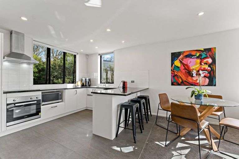 Photo of property in 46a Beresford Street Central, Freemans Bay, Auckland, 1011