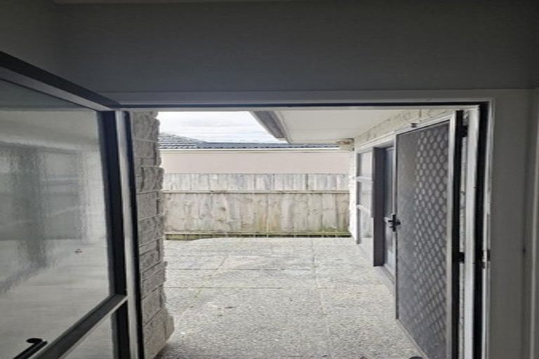 Photo of property in 4 Plunket Avenue, Papatoetoe, Auckland, 2104