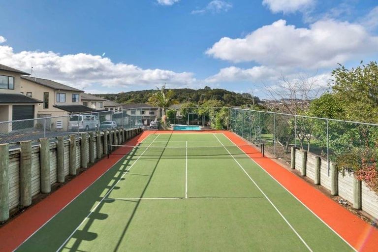 Photo of property in Casa Bella, 9/427 Albany Highway, Albany, Auckland, 0632