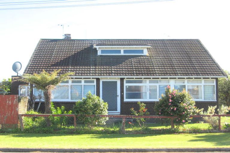 Photo of property in 12 Bayly Street, Te Hapara, Gisborne, 4010