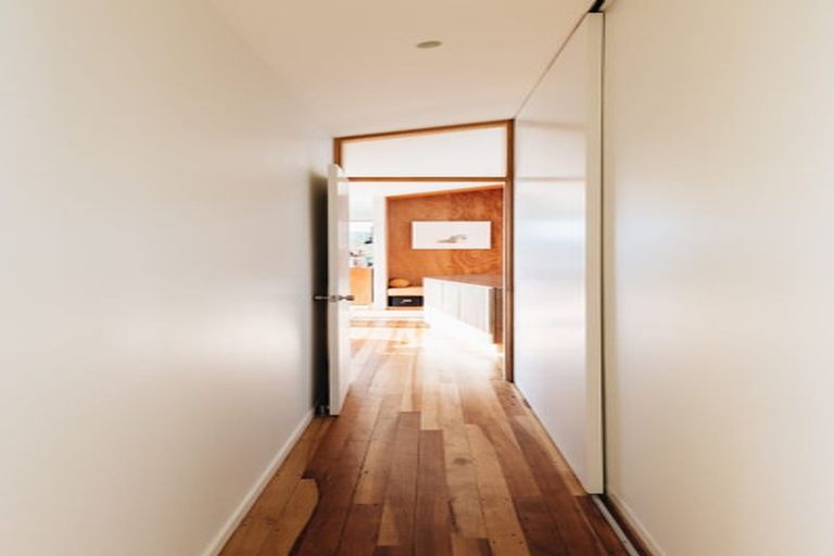 Photo of property in 98 Tannadyce Street, Strathmore Park, Wellington, 6022