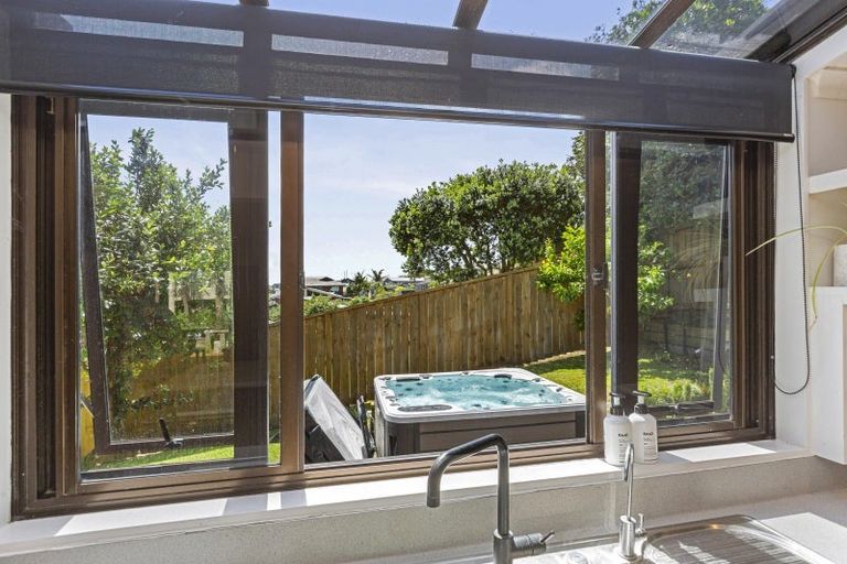 Photo of property in 18 Taipari Avenue, Raglan, 3225