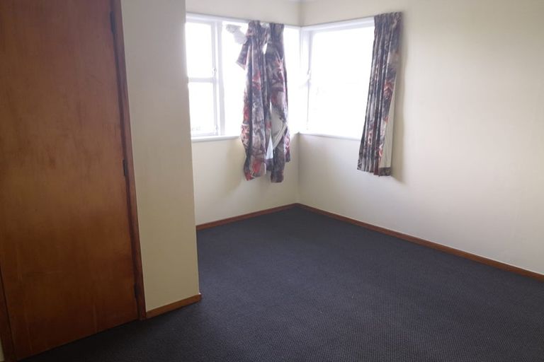 Photo of property in 3 Manapouri Place, Pakuranga Heights, Auckland, 2010