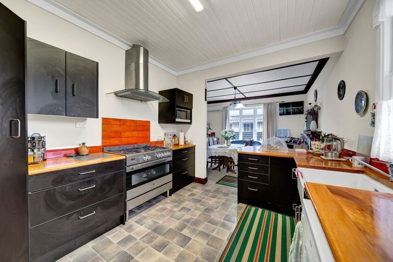 Photo of property in 26 Argyle Street, Hawera, 4610