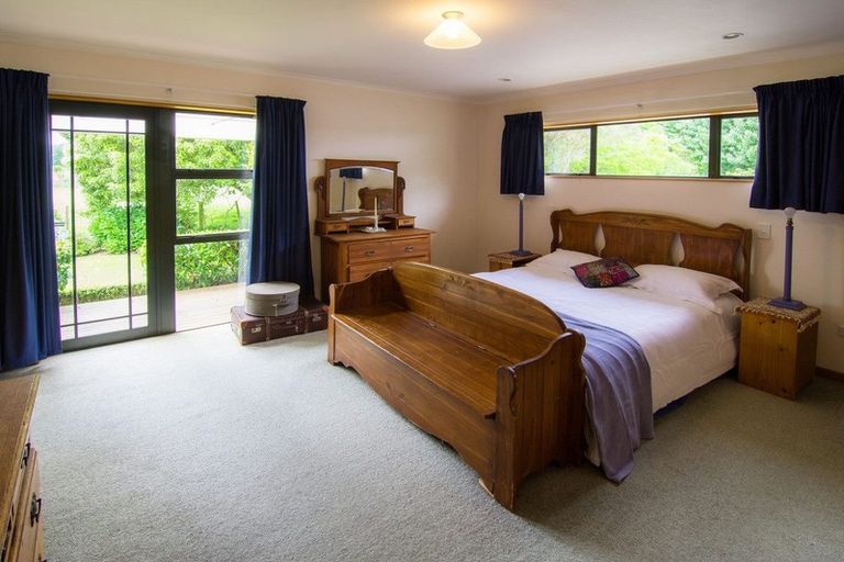 Photo of property in 94 Kahikatea Road, Te Ore Ore, Masterton, 5886