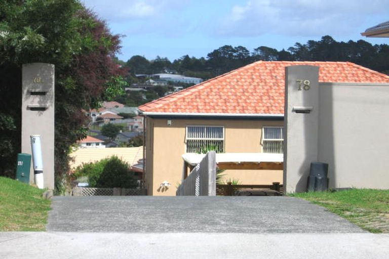 Photo of property in 78a Sunset Road, Unsworth Heights, Auckland, 0632