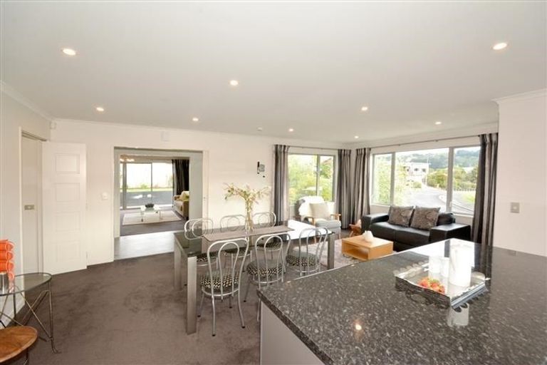 Photo of property in 24 Sunninghurst Drive, Fairfield, Dunedin, 9018