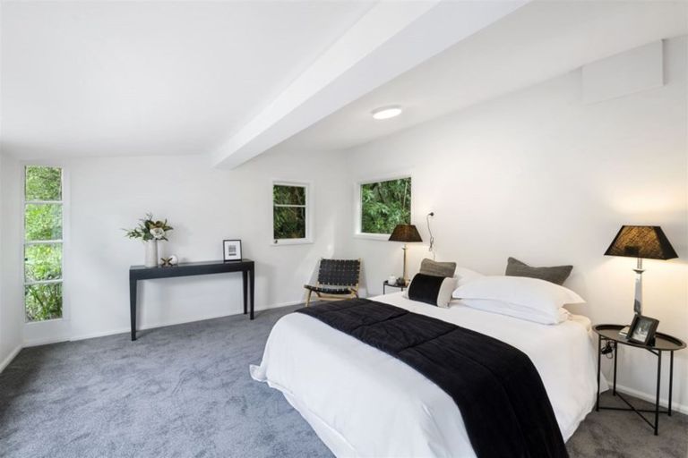 Photo of property in 1075 Dyers Pass Road, Governors Bay, Lyttelton, 8971