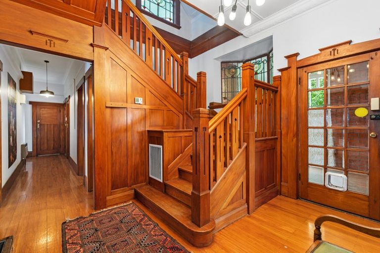 Photo of property in 10 Hardley Street, Whitiora, Hamilton, 3200