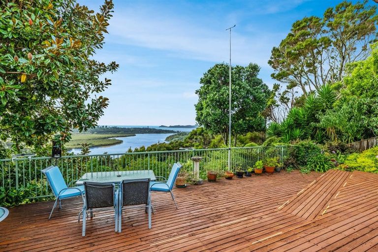 Photo of property in 38 Goffe Drive, Haruru, 0204