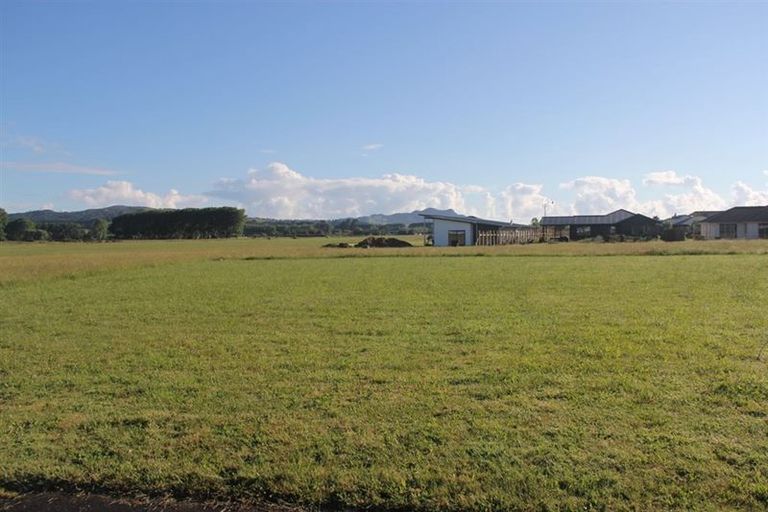 Photo of property in 6 Tango Way, Whitianga, 3510