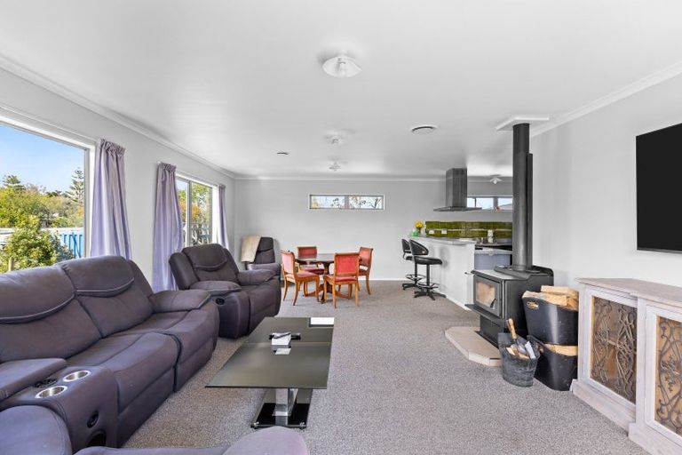 Photo of property in 33 Lower High Street, Marton, 4710