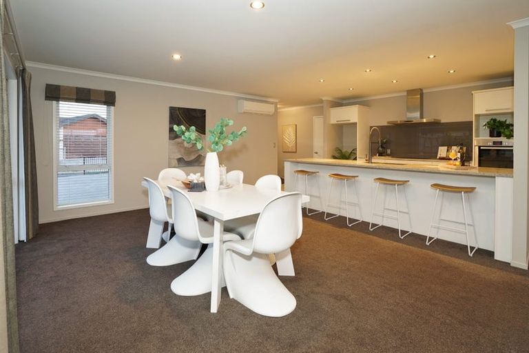 Photo of property in 9 Derwent Place, Flagstaff, Hamilton, 3210