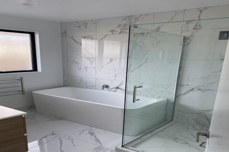 Photo of property in 2 Mackinnon Street, Marshland, Christchurch, 8083