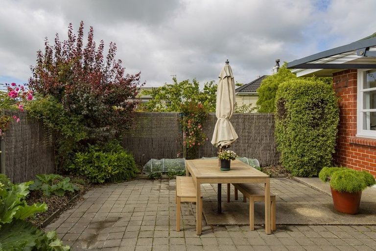 Photo of property in 43 Hull Street, South Hill, Oamaru, 9400