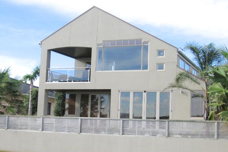 Photo of property in 6b The Parade, Bucklands Beach, Auckland, 2012