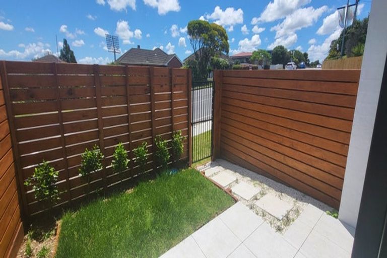 Photo of property in 13c East Street, Pukekohe, 2120