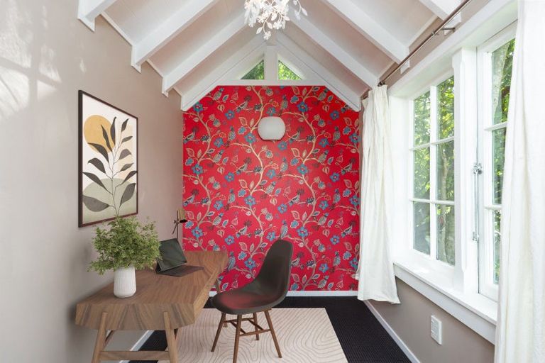 Photo of property in 15a Reading Street, Greytown, 5712