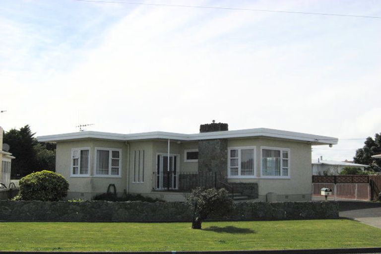 Photo of property in 4 Rimu Street, Gonville, Whanganui, 4501