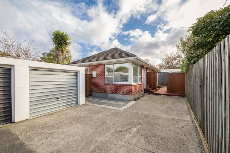Photo of property in 2/131 Springfield Road, St Albans, Christchurch, 8014