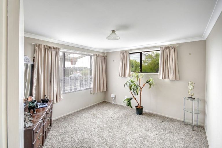 Photo of property in 18 Bath Street, Brighton, Dunedin, 9035