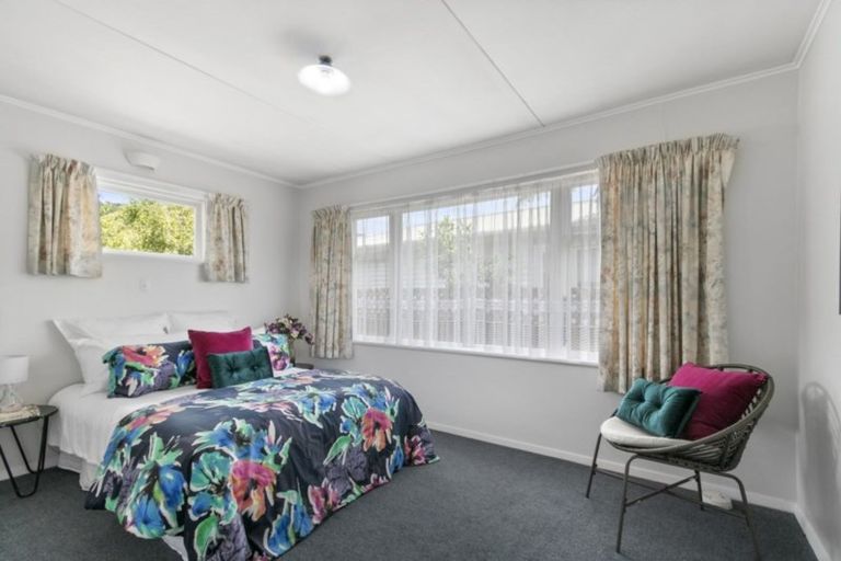 Photo of property in 43 Totara Street, Wainuiomata, Lower Hutt, 5014