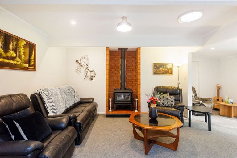 Photo of property in 1293a Roberts Line, Bunnythorpe, Palmerston North, 4478
