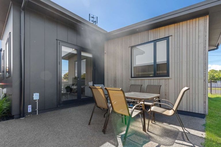 Photo of property in 2/5 Mears Road, Saint Andrews, Hamilton, 3200