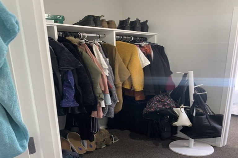 Photo of property in 8 Ngarue Place, Waitara, 4320