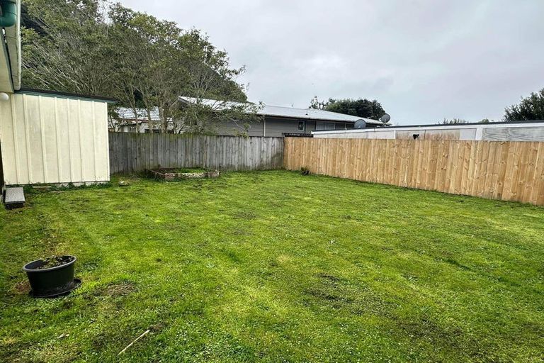Photo of property in 47 Ruahine Street, Paraparaumu, 5032