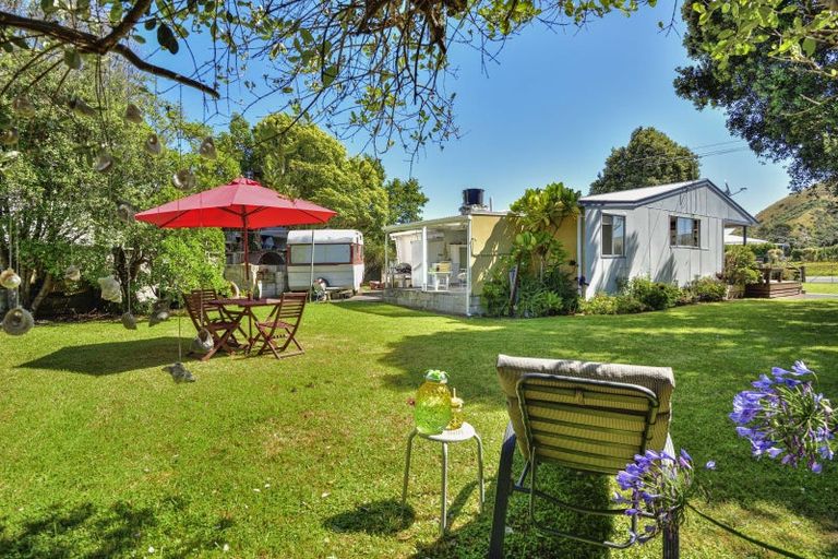 Photo of property in 141 Newcastle Street, Mahia, 4198