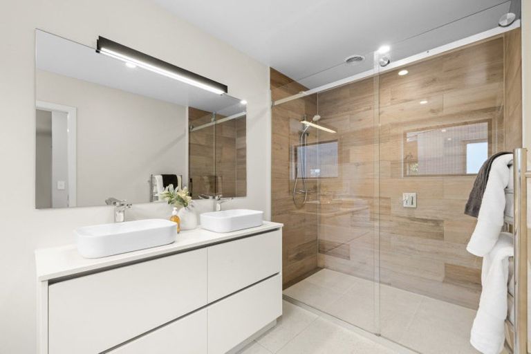 Photo of property in 361 Swamp Road, Fernhill, Napier, 4183