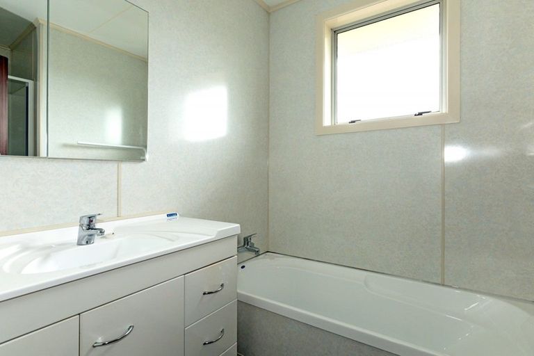 Photo of property in 14 Maryburn Place, Gleniti, Timaru, 7910