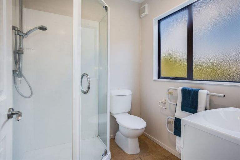 Photo of property in 15 Milford Street, Aotea, Porirua, 5024