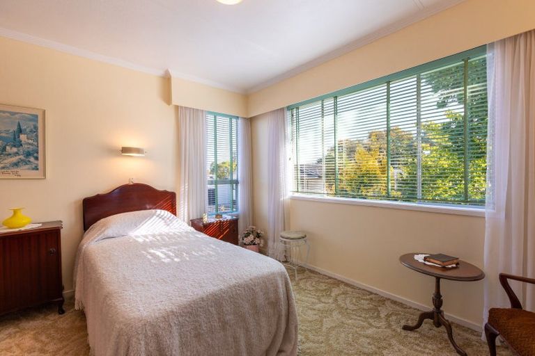 Photo of property in 25 Guy Street, Dannevirke, 4930