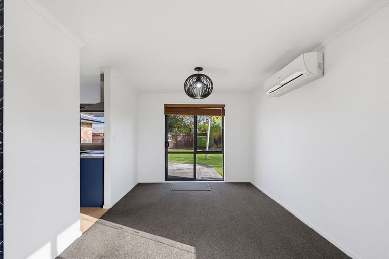 Photo of property in 46 Riverside Drive, Waiuku, 2123