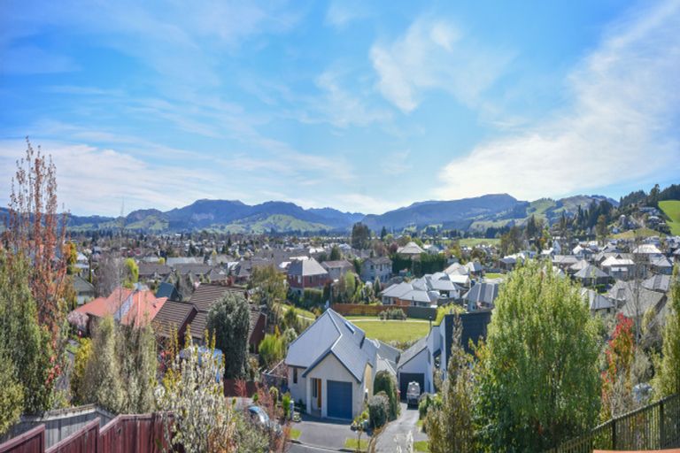 Photo of property in 10 Mcfadden Drive, Mosgiel, 9024